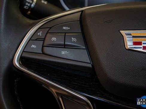 Used 2025 Cadillac XT5 Premium Luxury image 24