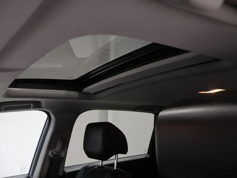 Used 2022 Honda CR-V EX-L image 8