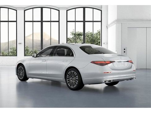 New 2026 Mercedes-Benz S 500 4MATIC image 29