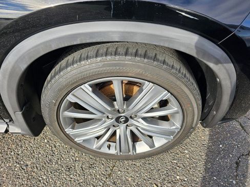 Used 2021 INFINITI QX50 Sensory image 11