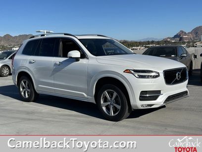 Used 2019 Volvo XC90 T5 Momentum w/ Multimedia Package