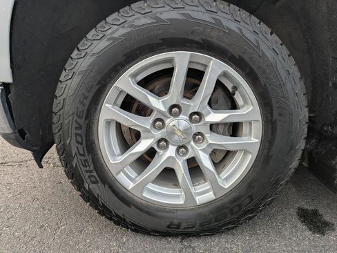 Used 2020 Chevrolet Silverado 1500 LTZ w/ LTZ Convenience Package image 10