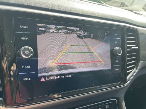 Used 2021 Volkswagen Atlas SEL AWD/4WD image 28