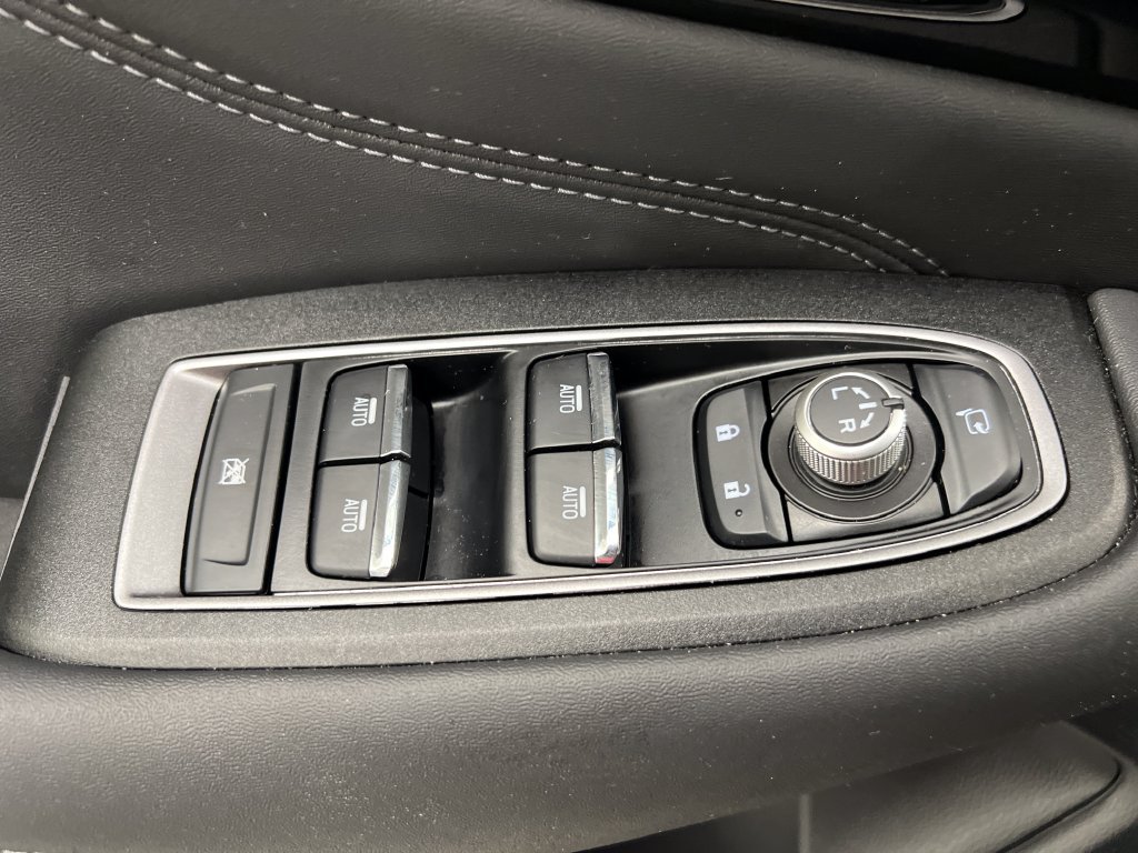Used 2025 Subaru Outback Touring XT AWD/4WD image 15