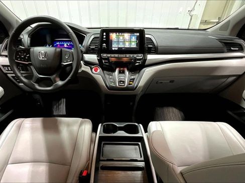 Used 2024 Honda Odyssey EX-L image 15