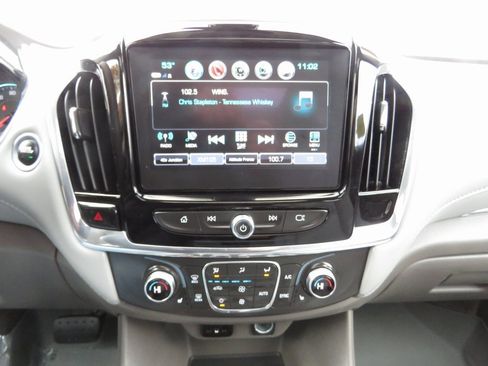 Used 2019 Chevrolet Traverse LT w/ LT Premium Package image 28