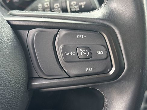 Used 2022 Jeep Wrangler Sport S AWD/4WD image 20