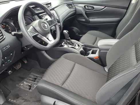 Used 2020 Nissan Rogue S image 13