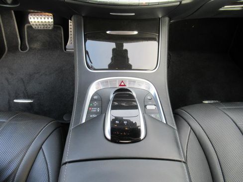 Used 2016 Mercedes-Benz S 550 4MATIC Coupe image 18
