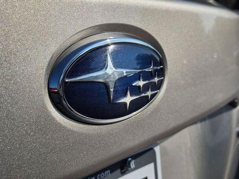 Used 2015 Subaru Outback 2.5i Limited AWD/4WD image 8