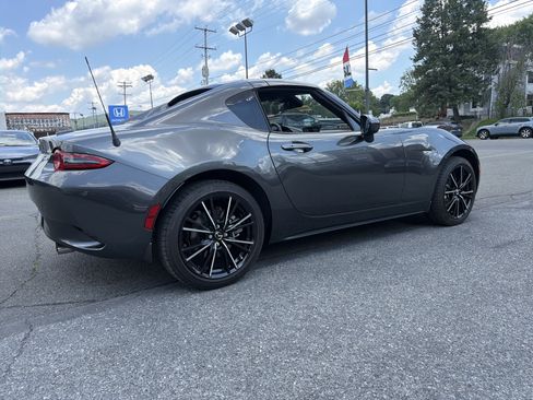 Used 2024 MAZDA MX-5 Miata RF Grand Touring RWD image 6
