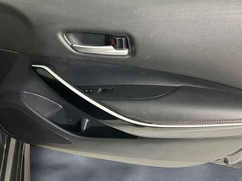 Used 2024 Toyota Corolla XSE FWD image 15