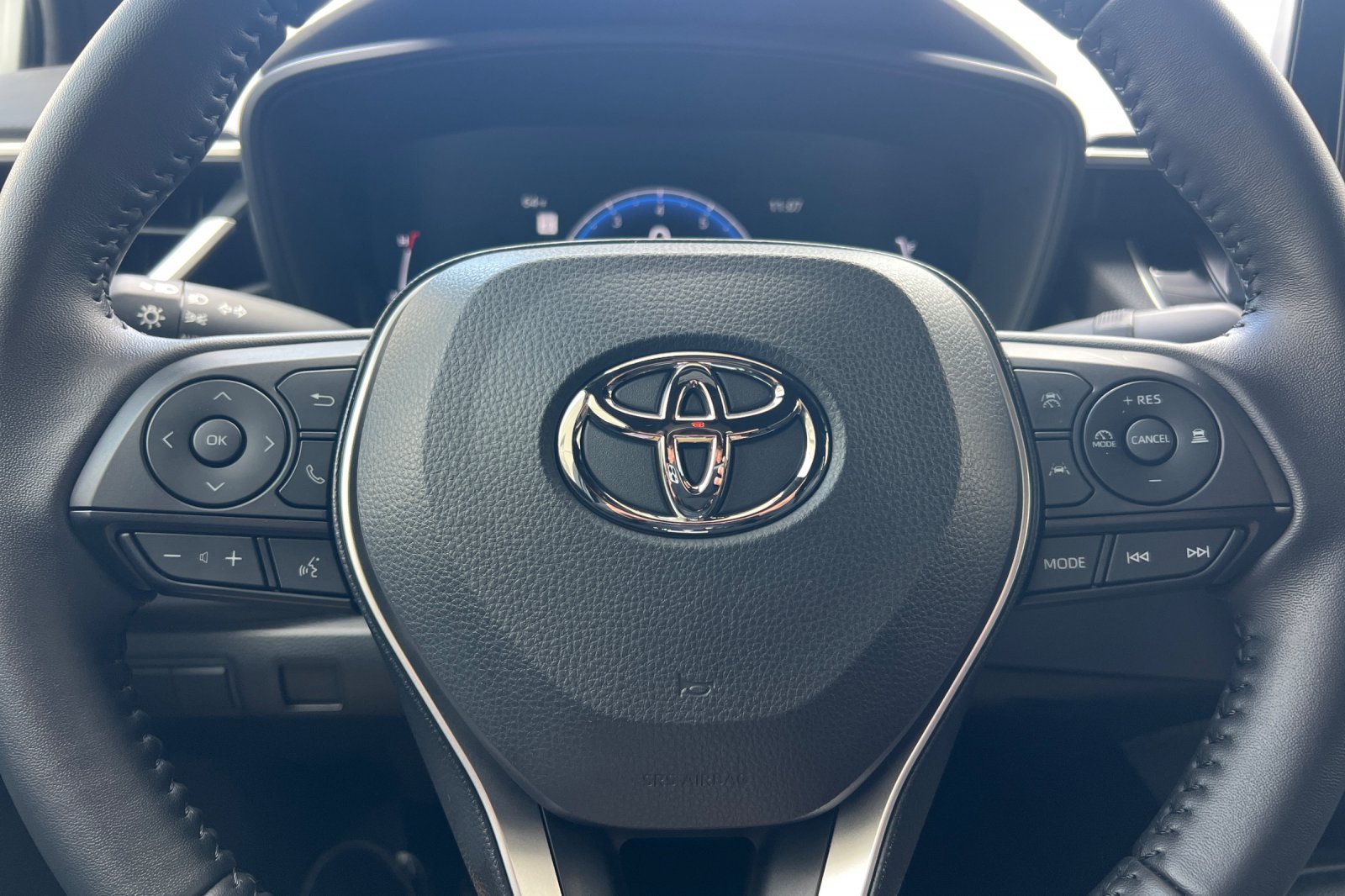 Certified 2026 Toyota Corolla SE FWD image 22