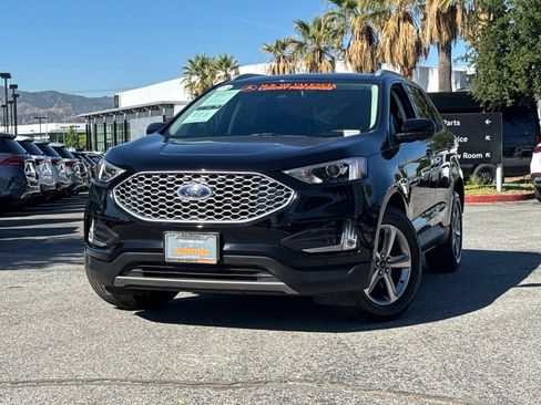 Used 2024 Ford Edge SEL w/ Convenience Package AWD/4WD image 2