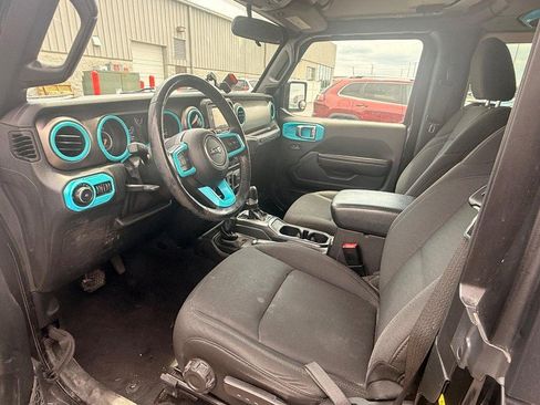 Used 2020 Jeep Wrangler Sport AWD/4WD image 9