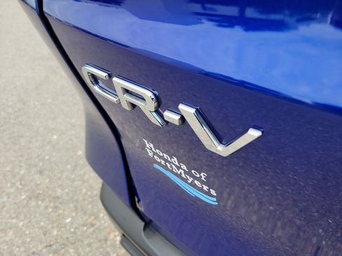 Used 2025 Honda CR-V LX image 8