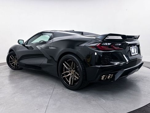 Used 2023 Chevrolet Corvette Stingray Premium Conv w/ Z51 Performance Package RWD image 2
