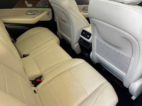 Used 2024 Mercedes-Benz GLE 350 4MATIC image 33