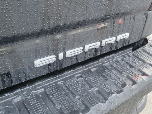 Used 2024 GMC Sierra 2500 Denali w/ Denali Reserve Package image 5