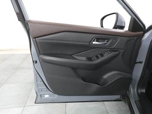 Used 2023 Nissan Rogue SL w/ SL Premium Package AWD/4WD image 23