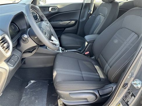 New 2026 Hyundai Venue SEL image 9