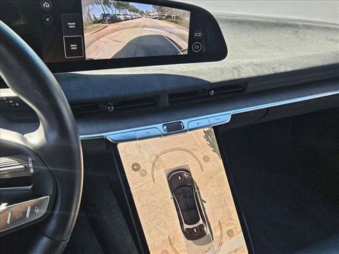 Used 2022 Lucid Air Grand Touring image 14