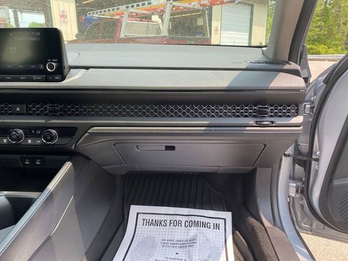 Used 2023 Honda Accord LX image 27