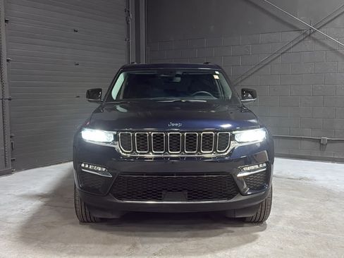 Used 2023 Jeep Grand Cherokee 4WD 4xe image 2
