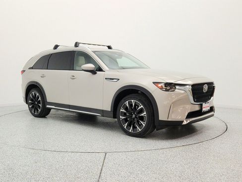 Used 2024 MAZDA CX-90 Plug-In Hybrid w/ Premium Plus AWD/4WD image 3