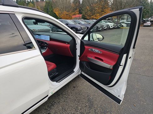 New 2026 Genesis GV70 2.5T Sport Prestige image 28