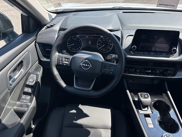 New 2026 Nissan Rogue Dark Armor AWD/4WD image 18