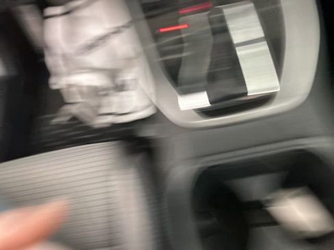 Used 2022 Subaru Outback Premium image 35