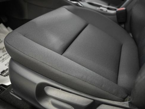 New 2026 Toyota Corolla LE FWD image 32