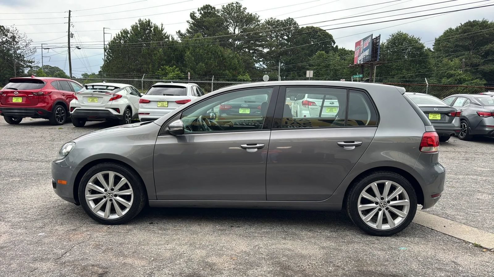 Used 2013 Volkswagen Golf TDI FWD image 6