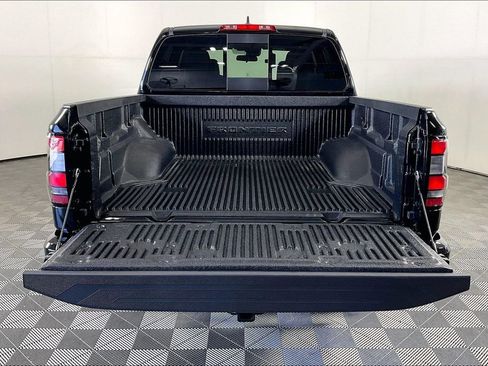 New 2026 Nissan Frontier SV w/ Tow Package AWD/4WD image 37