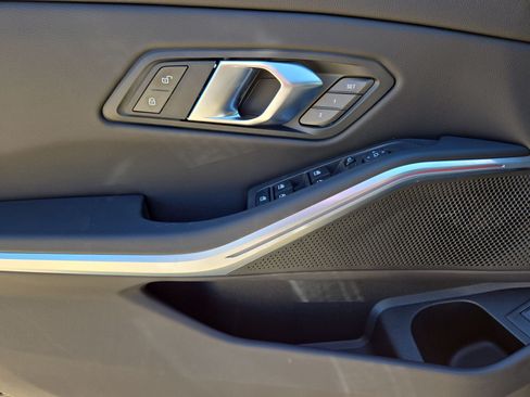 New 2026 BMW 330i Sedan w/ M Sport Package RWD image 15