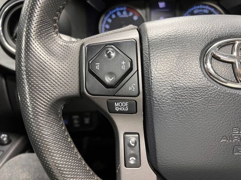 Used 2020 Toyota Tacoma TRD Sport w/ Advanced Technology Package AWD/4WD image 8