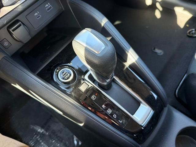 New 2025 Nissan Versa SR w/ Trunk Package FWD image 26