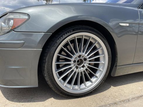 Used 2007 BMW 750i image 12