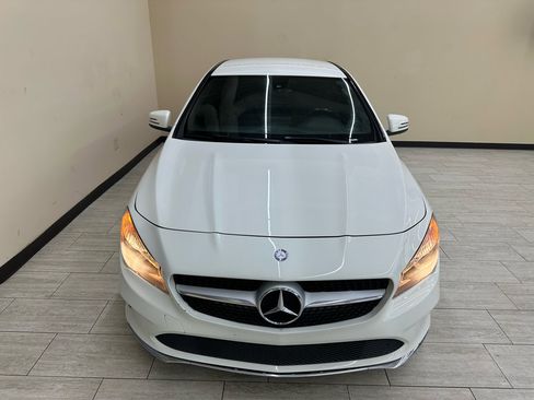 Used 2017 Mercedes-Benz CLA 250 4MATIC image 4