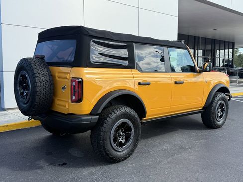 Certified 2021 Ford Bronco Badlands AWD/4WD image 3