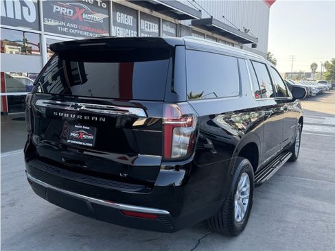 Used 2021 Chevrolet Suburban LT RWD image 61