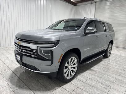 New 2026 Chevrolet Suburban Premier w/ Sun And Tow Package