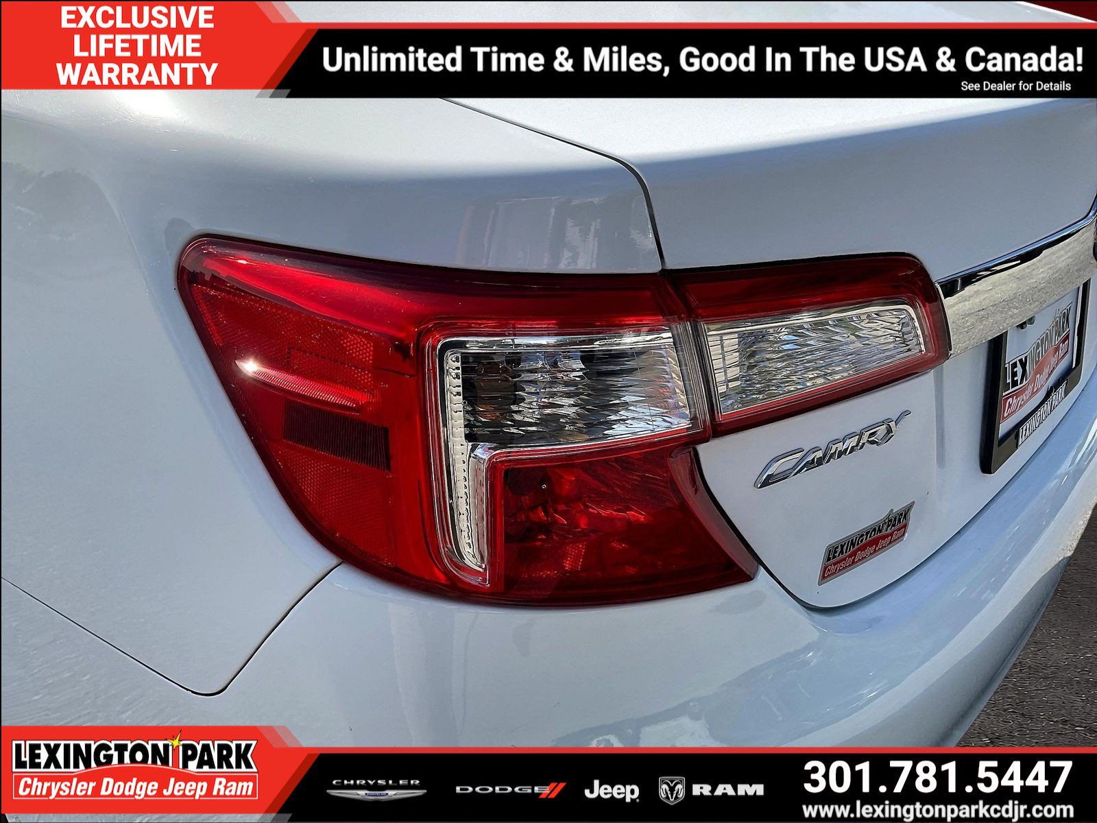 Used 2012 Toyota Camry XLE w/ Leather Pkg FWD image 23