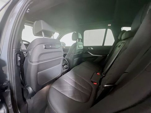 Used 2025 BMW X5 xDrive40i AWD/4WD image 21