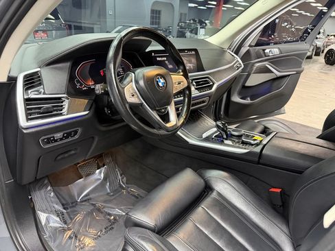 Used 2021 BMW X7 xDrive40i w/ Premium Package AWD/4WD image 35