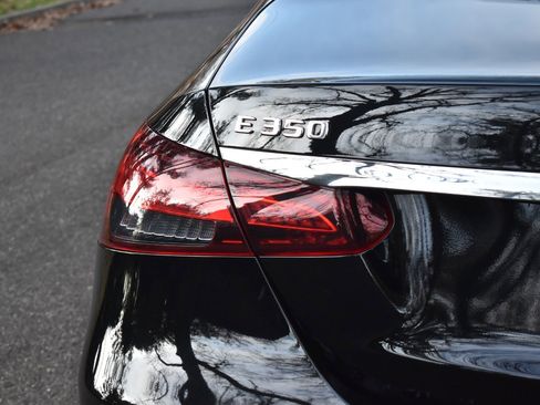 Used 2021 Mercedes-Benz E 350 4MATIC Sedan image 45