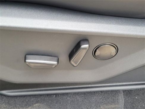 New 2025 Ford Expedition Tremor image 9