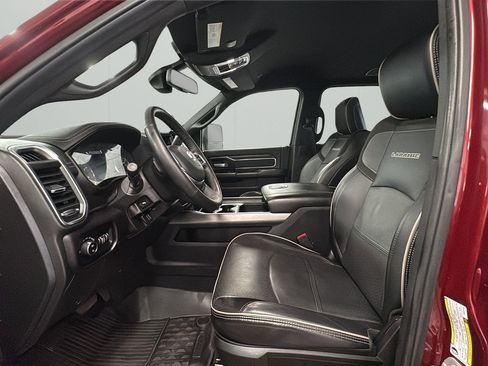 Used 2023 RAM 2500 Laramie w/ Night Edition AWD/4WD image 14