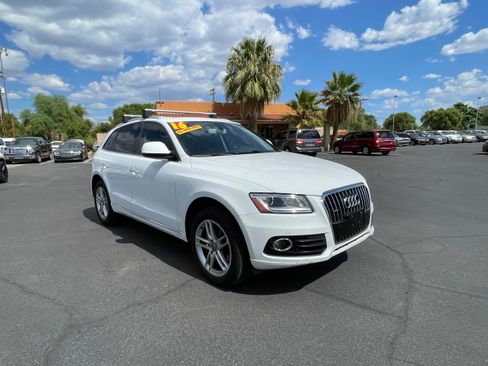 Used 2016 Audi Q5 2.0T Premium Plus w/ Technology Package image 7